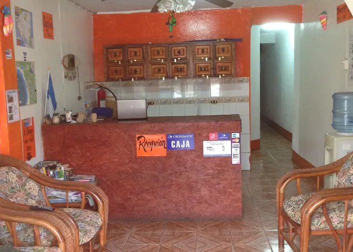 Hostal Brisas Y Olas