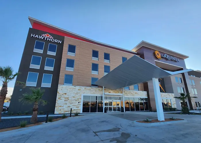 La Quinta Inn & Suites By Wyndham Del Rio