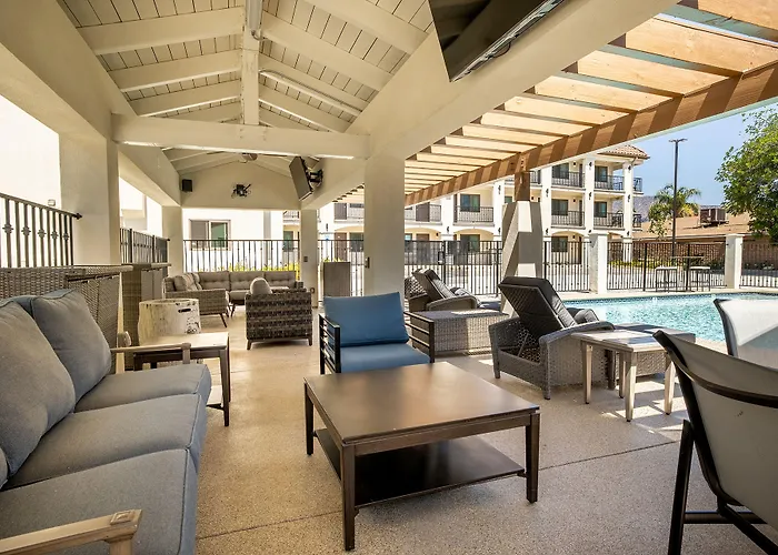 Hotel Huntington