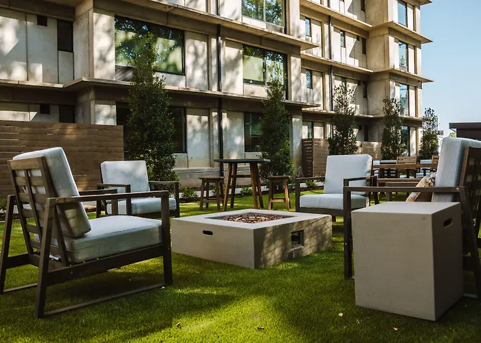 Brut Hotel