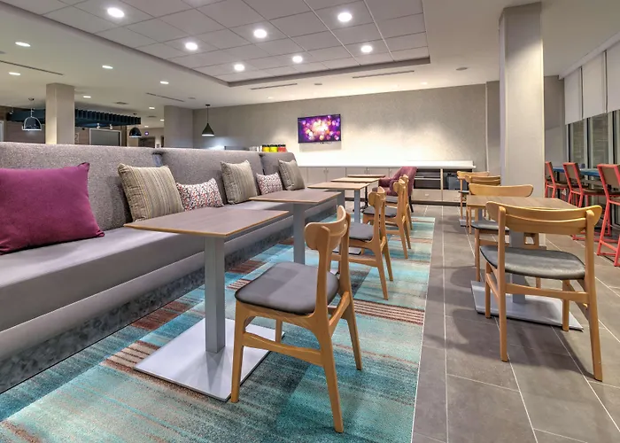 Home2 Suites By Hilton Tulsa Airport