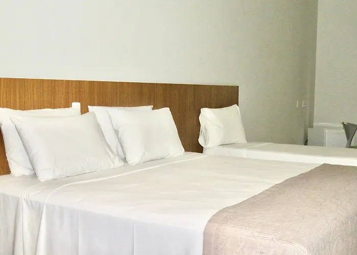 Ilha Porchat Hotel