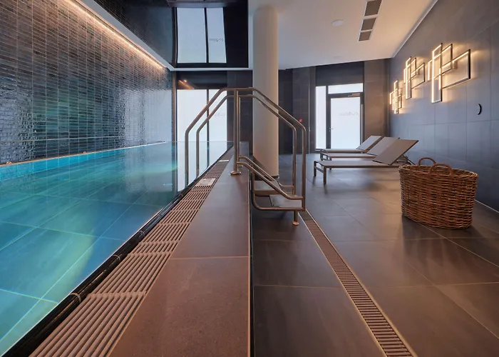 Adina Apartment Hotel Cologne