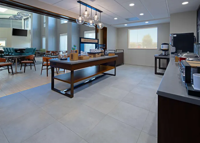 Hampton Inn & Suites Gilroy, Ca
