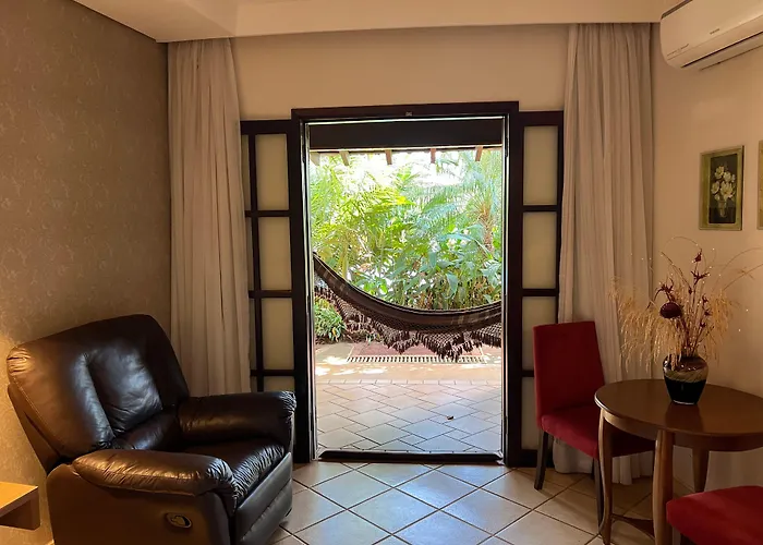 Premier Garden Hotel