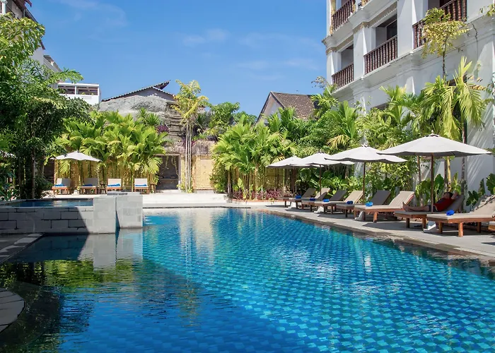 Angkor Land Urban Boutique