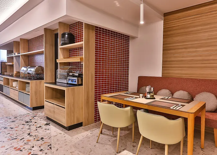 Carine Hotel Centar