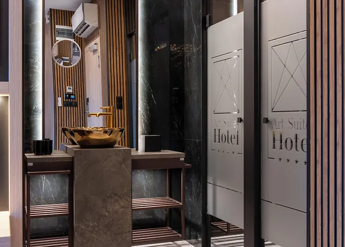 Art Suites Luxury Hotel