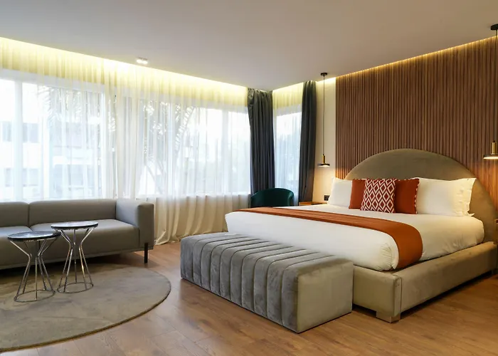 Le M Hôtel