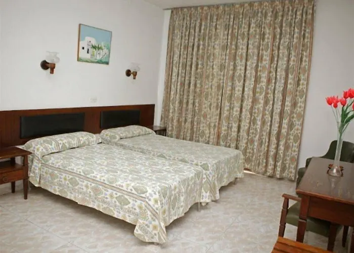 Hostal Cervantes