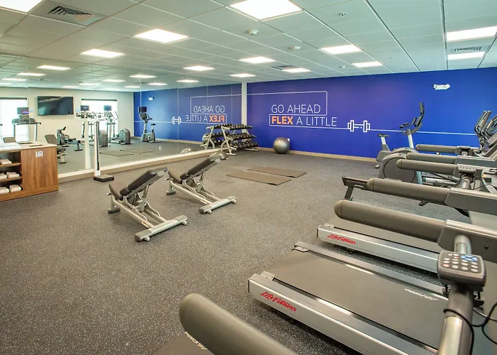 Holiday Inn Express & Suites Pensacola Airport North - I-10 By Ihg
