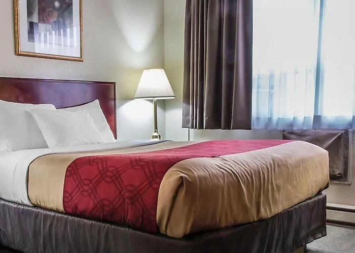 Howard Johnson By Wyndham Thunder Bay