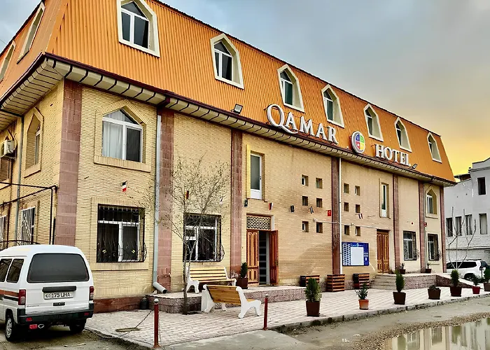 Qamar Hotel