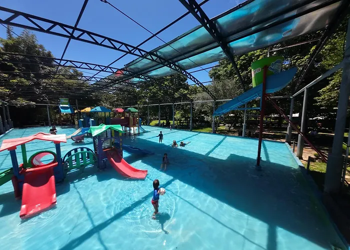 Clube e Pousada Isabel