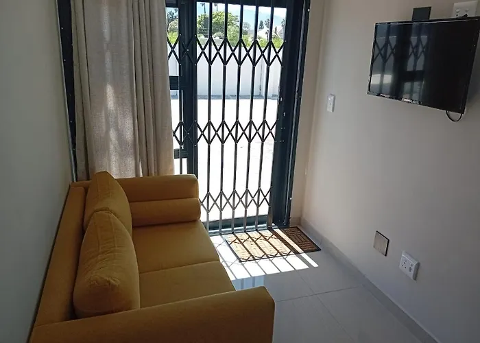 Bokwe'S Guest House- Cape Town