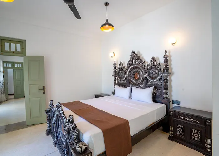 Amara Chairmans Bungalow