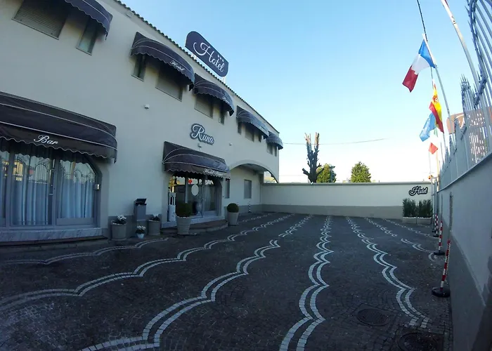 Hotel Runa