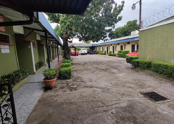 Hotel En Santa Ana