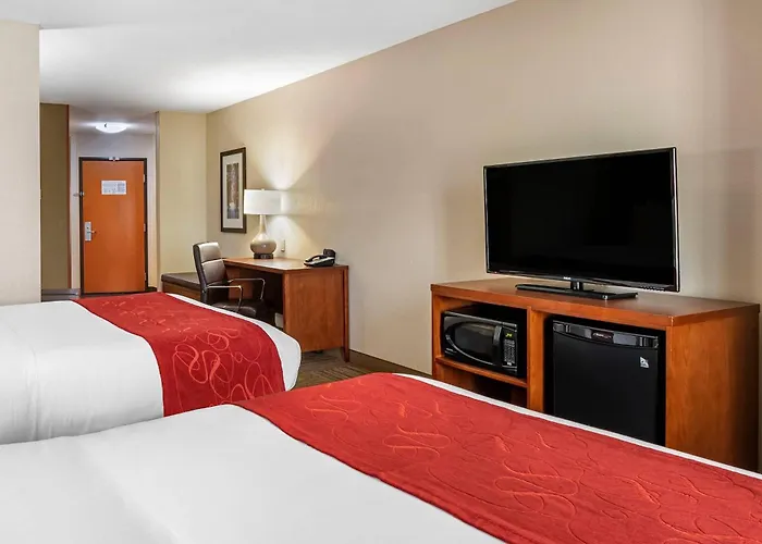 Comfort Suites Urbana Champaign, University Area