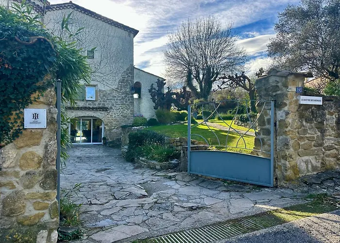 La Bastide Des Muriers