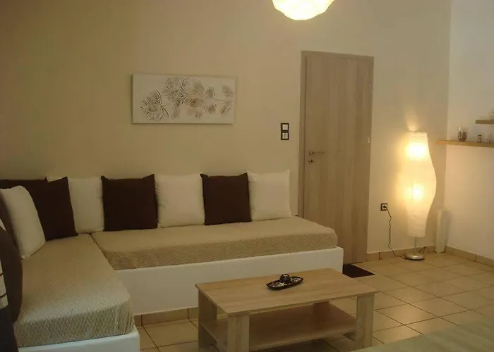 Smaragdi Studios And Rooms