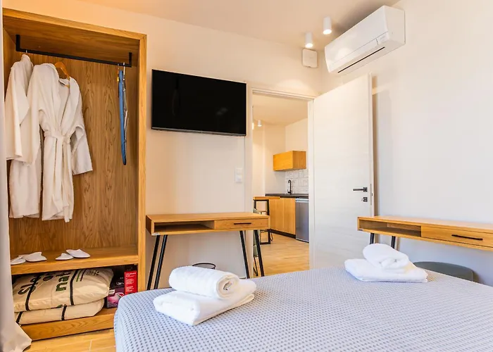 Iridium Old Town Luxury Suites