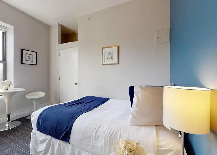 Stylish Downtown Studio In The Boston, C.Ave #34