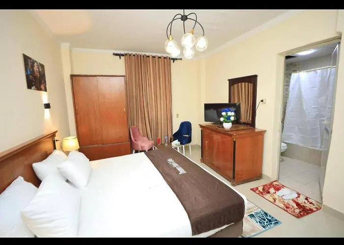 Dreamers Hotel