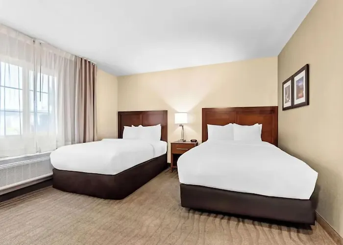 Aurora Inn