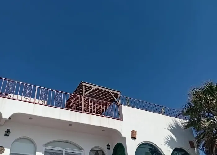 Casa Mar Verde - Oceanfront Penthouse - Pool & Jacuzzi