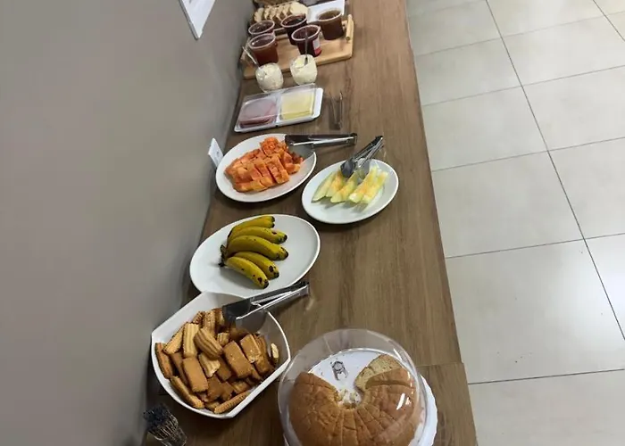Hotel 386, lugar tranquilo e preço acessível