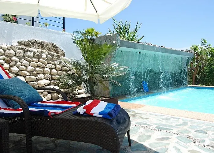 Panorama de Argao Boutique Hotel