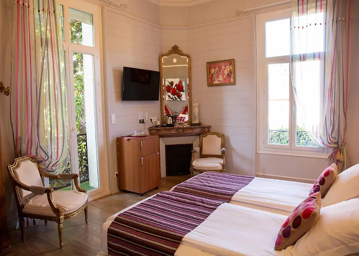 Hotel La Casa Pairal