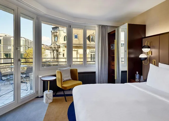 Neues Schloss Privat Hotel Zurich, Autograph Collection