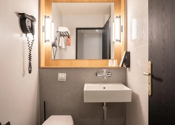 Campanile Prime - Suresnes - La Defense