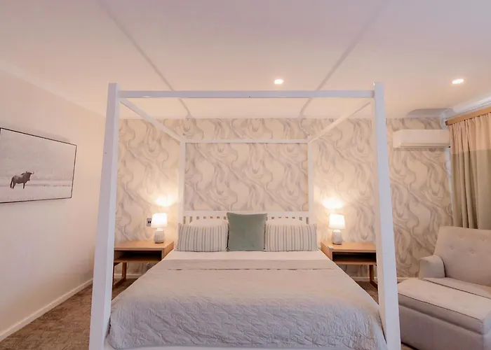 The Kelway Hotel