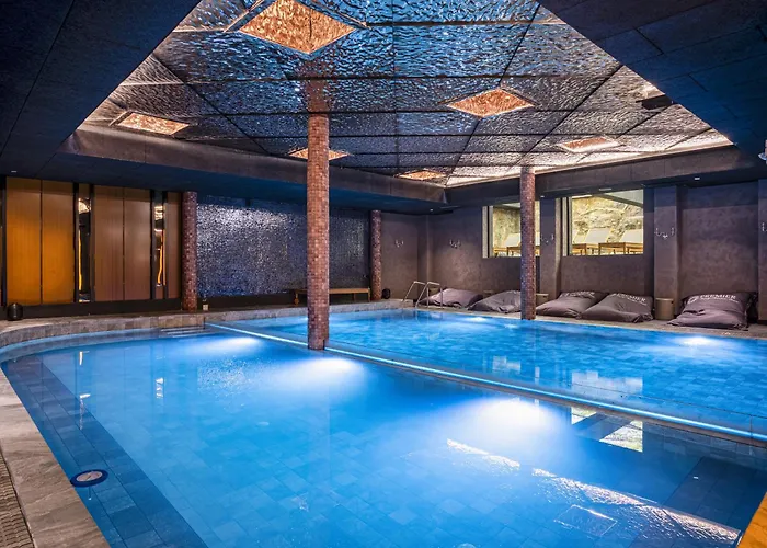 Premier Luxury Mountain Resort