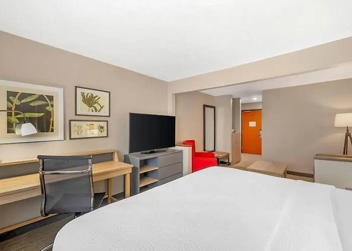 Country Inn & Suites By Radisson, Fairview Heights, Il