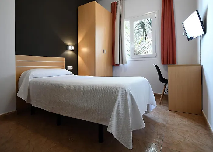 El Cami Hotel