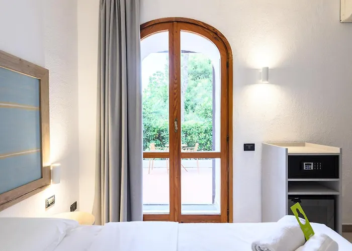 B&B HOTEL Ischia San Nicola