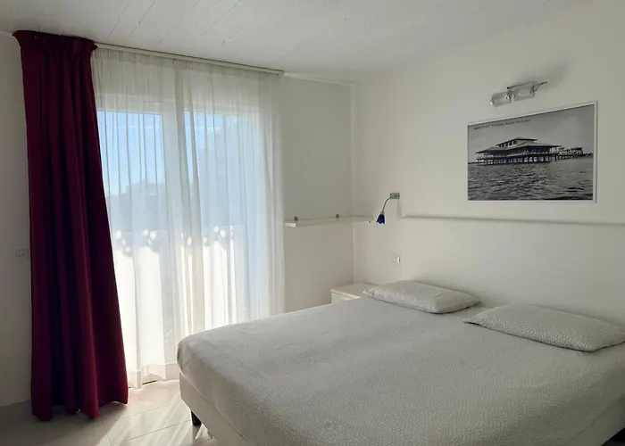 Aparthotel Holiday