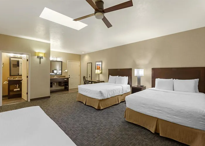 Best Western Plus Canyonlands Inn