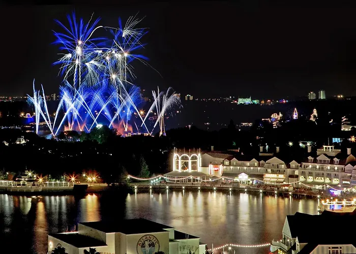 Walt Disney World Swan