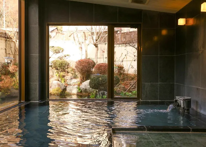 Shoji Mount Hotel