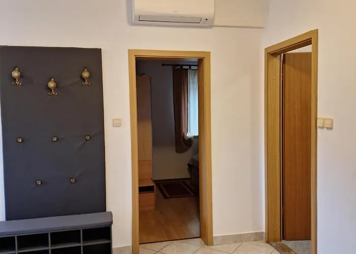 Guest House Surina