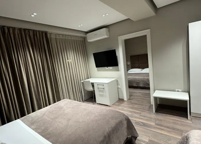 Hotel Oresti Center