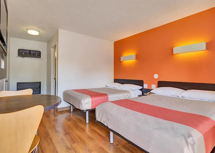 Motel 6 Santa Rosa - South