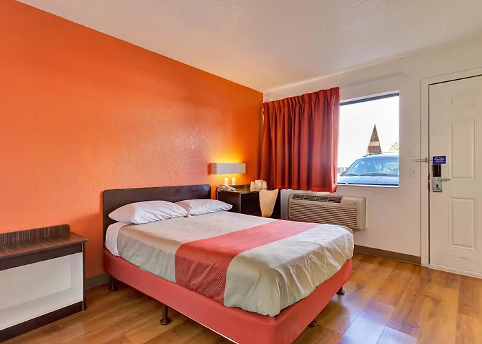 Motel 6 Santa Rosa - South