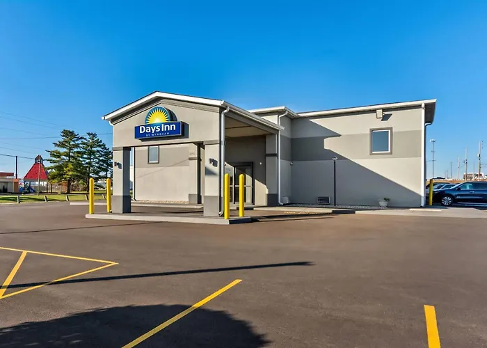 Days Inn By Wyndham Indianapolis East Post Road
