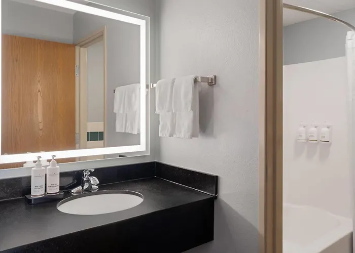Americinn By Wyndham Grand Forks